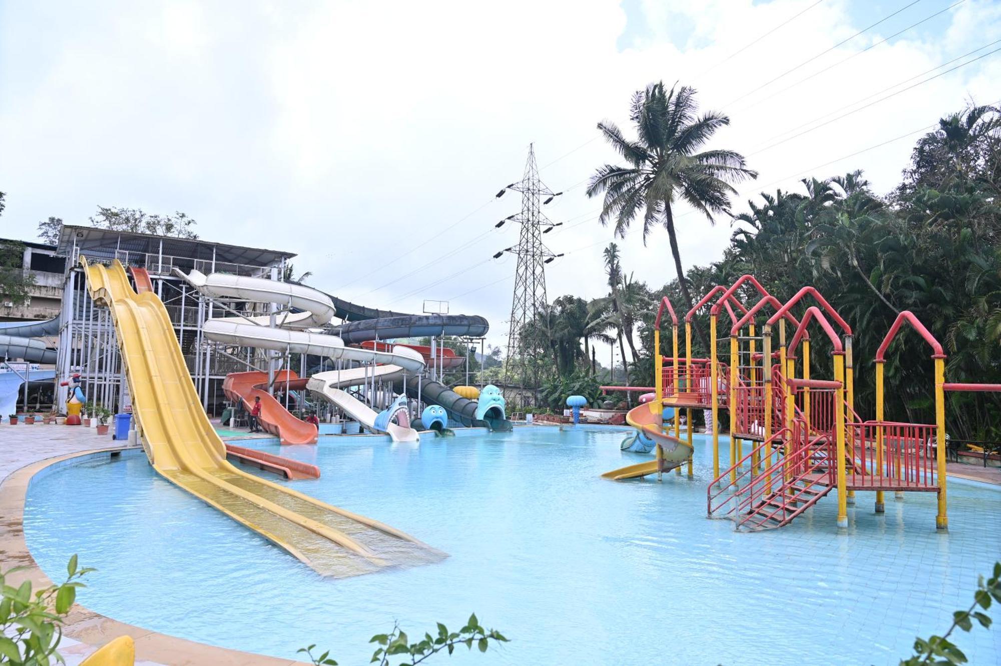 Kumar Resort By Turtle, Lonavala Exterior photo